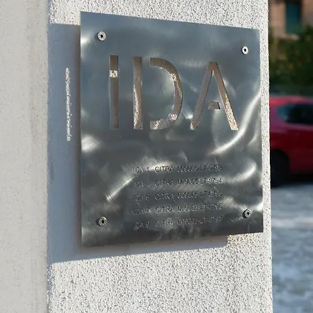 Ida Di Ilaria Caprioglio Apartment