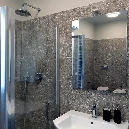 Apartment Ida Di Ilaria Caprioglio *